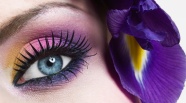紫色眼妆图片