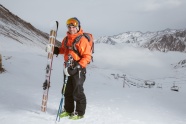 高山滑雪运动员图片