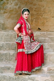 印度传统服饰美女图片