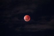 血月亮图片