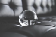 透明玻璃球素材图片