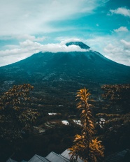 高山自然风光图片