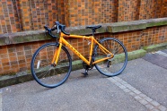黄色自行车图片