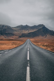 柏油高速公路风景图片