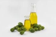 自制橄榄油图片