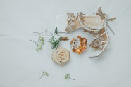 婚礼饰品静物摄影图片
