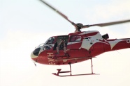 直升飞机空中救援图片