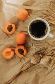 黄桃和苦咖啡图片