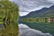 恩丁湖风景图片
