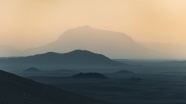 意境缥缈远山摄影图片