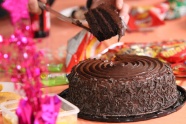 脆皮巧克力蛋糕图片