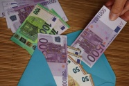 欧元现金纸币图片