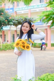 越南校园老师美女图片