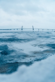 冰川冰湖桥图片