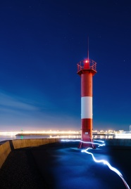 海边灯塔夜景唯美意境图片
