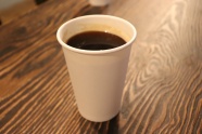 纸杯黑咖啡饮品图片