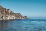 蓝色天空大海海岸图片