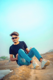 外国小哥写真图片