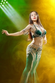 亚洲舞蹈艺术美女图片