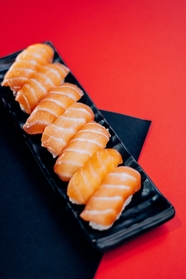 日本新鲜三文鱼图片