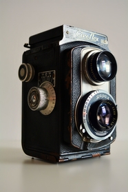 拍立得相机古董设备图片