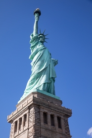 美国自由女神像建筑摄影图片