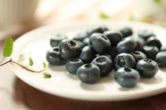 新鲜可口美国蓝莓图片