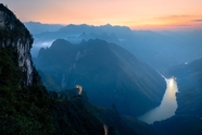 日暮黄昏壮丽山河景观摄影图片