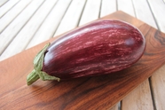 有机健康紫色茄子摄影图片
