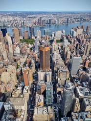 繁华纽约市城市建筑群鸟瞰图摄影