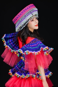 亚洲传统民族服饰美女写真艺术摄影图片