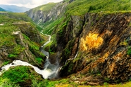 挪威福灵斯瀑布风景摄影图片
