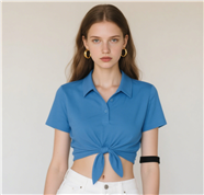 蓝色肚脐装衬衫美女写真摄影图片