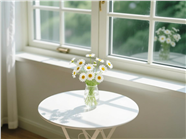 清新治愈系窗边插花摄影图片