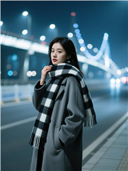 冷色调冬季午夜街头美女写真图片
