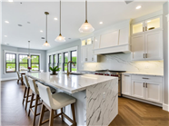 极简欧式风格开放式厨房图片